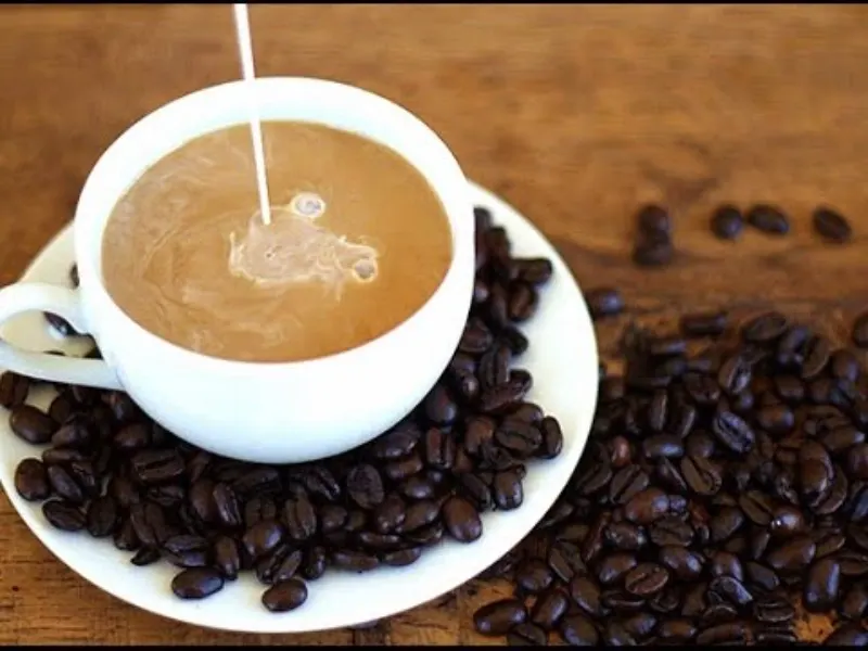 Sütlü Nescafe